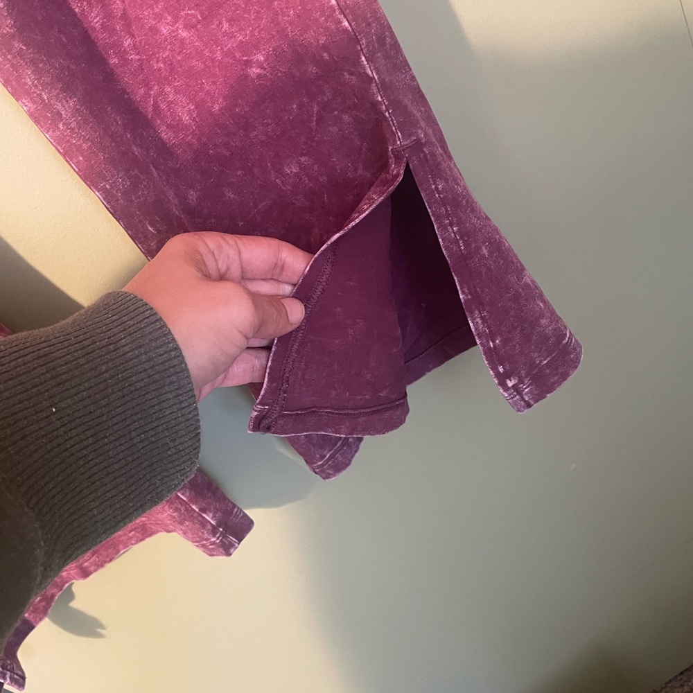 🎅🏻PINK Victoria's Secret Maroon acid wash Leggings Sz XL - Picture 2 of 7